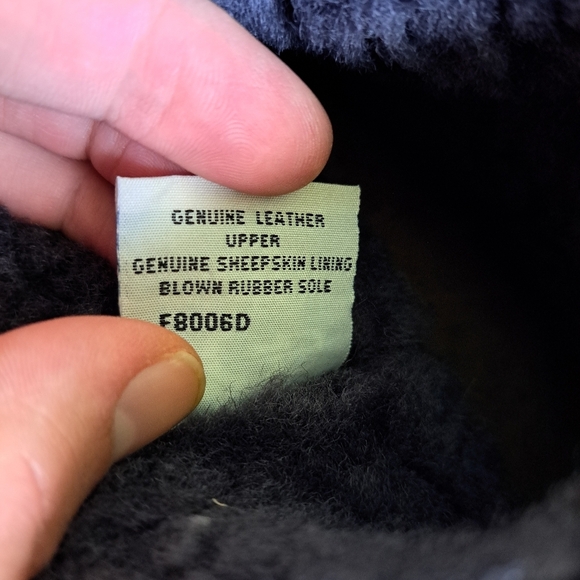 UGG Classic Mini Size 10 - Picture 4 of 11